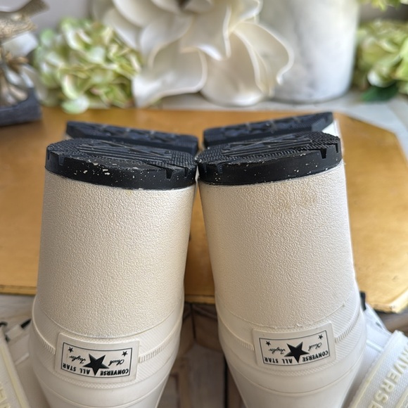 CONVERSE Chuck Taylor All Star Gr82 Heeled Boot In White - Picture 15 of 15